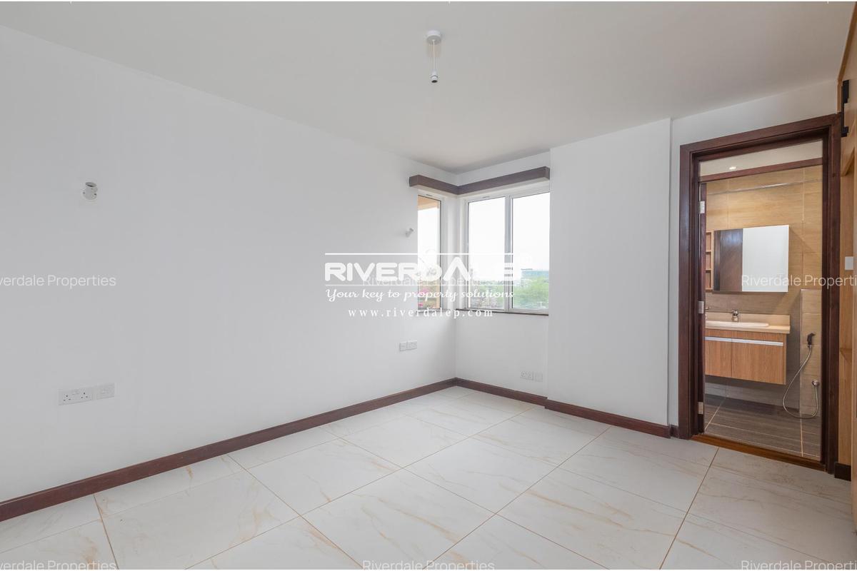 2 Bed Apartment with En Suite in General Mathenge - 4