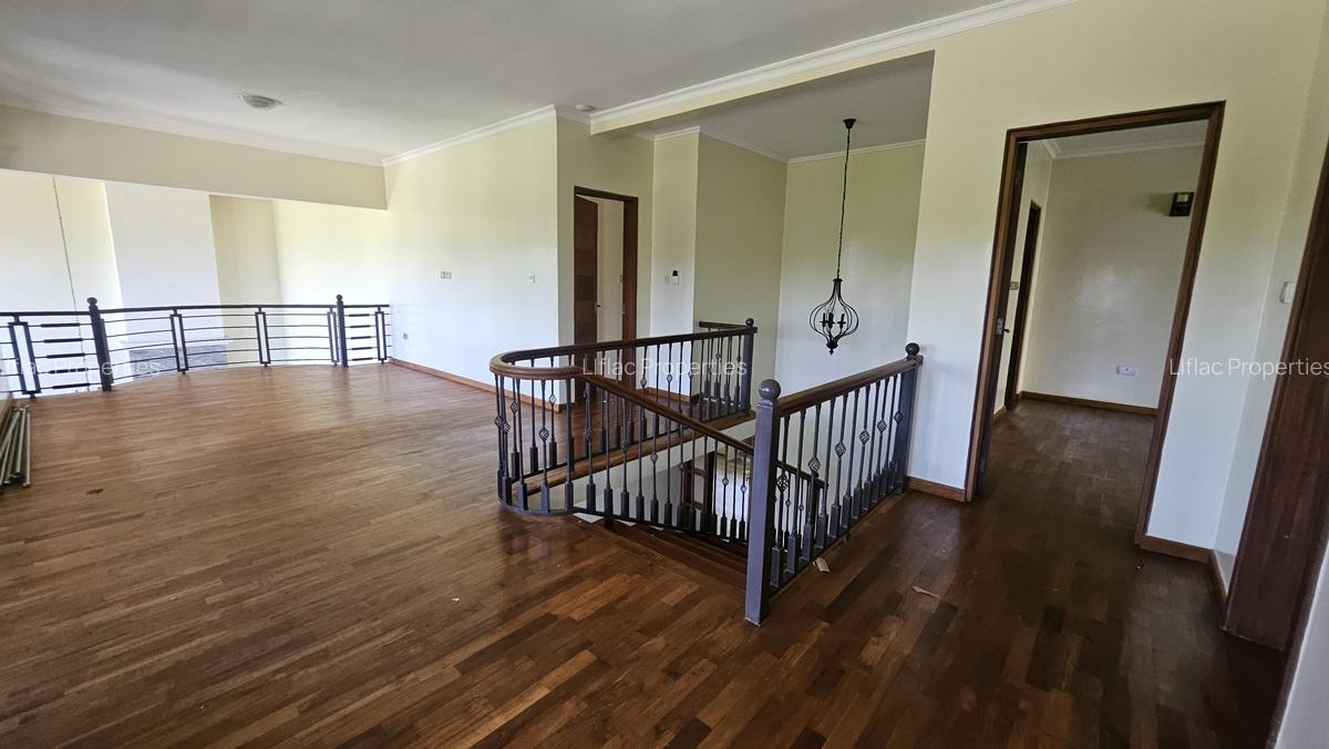 5 Bed Townhouse with En Suite in Runda - 14