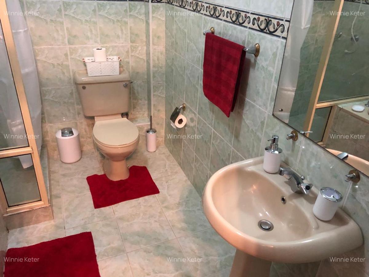 Furnished 3 Bed Apartment with En Suite at Brookside Drive - 11