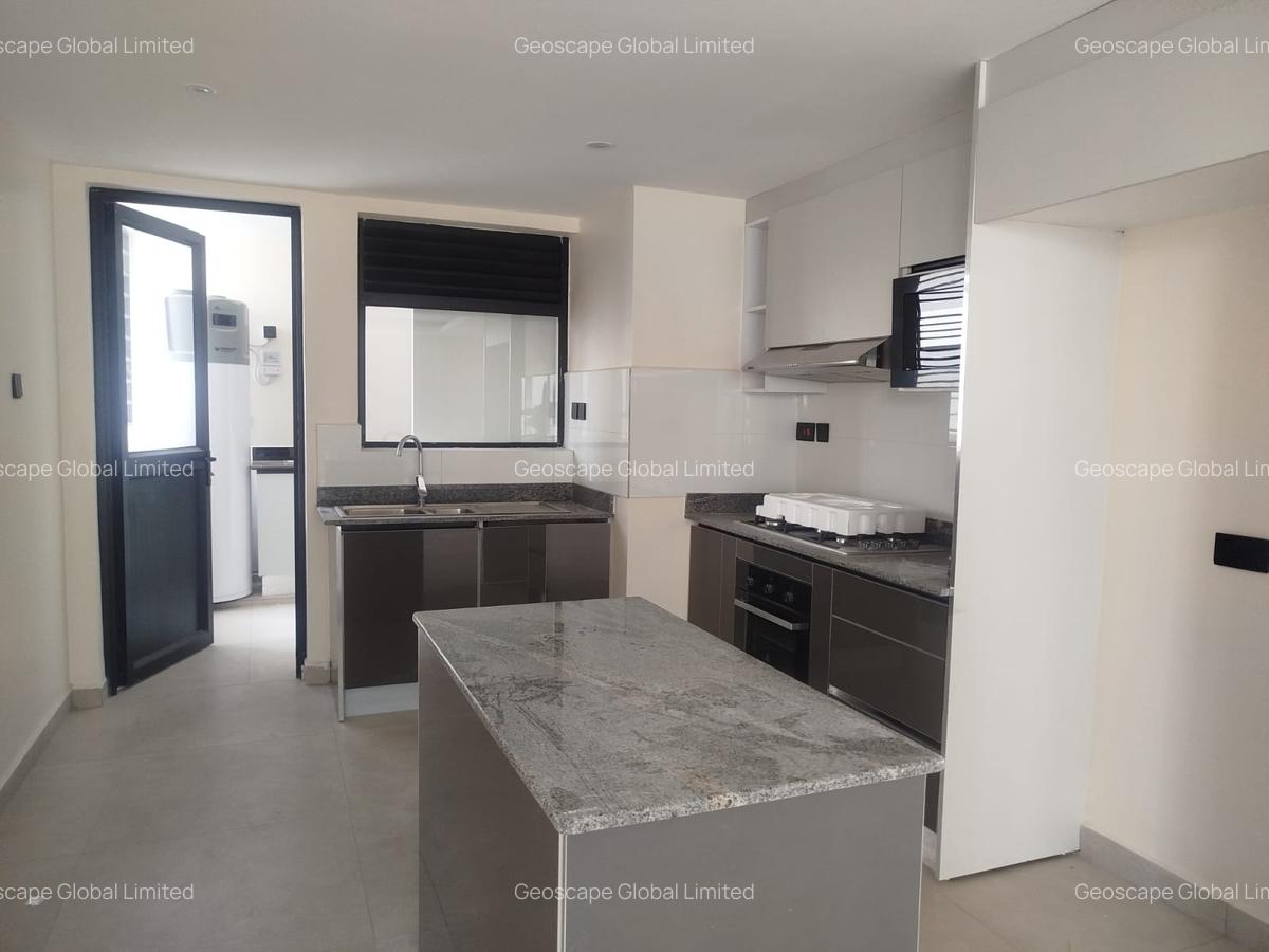 4 Bed Apartment with En Suite in General Mathenge - 15