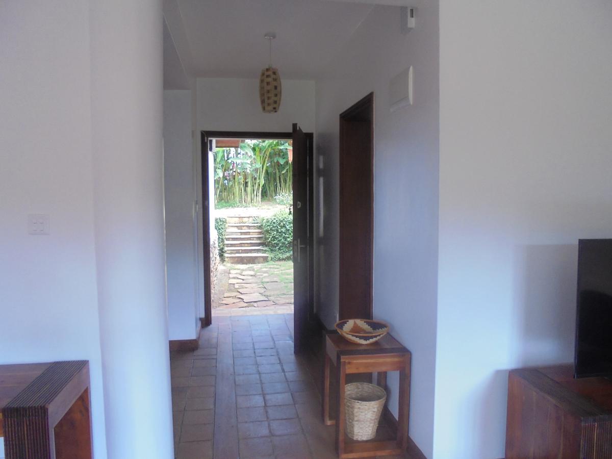 2 Bed Townhouse with En Suite at Off Ruaka Road - 11