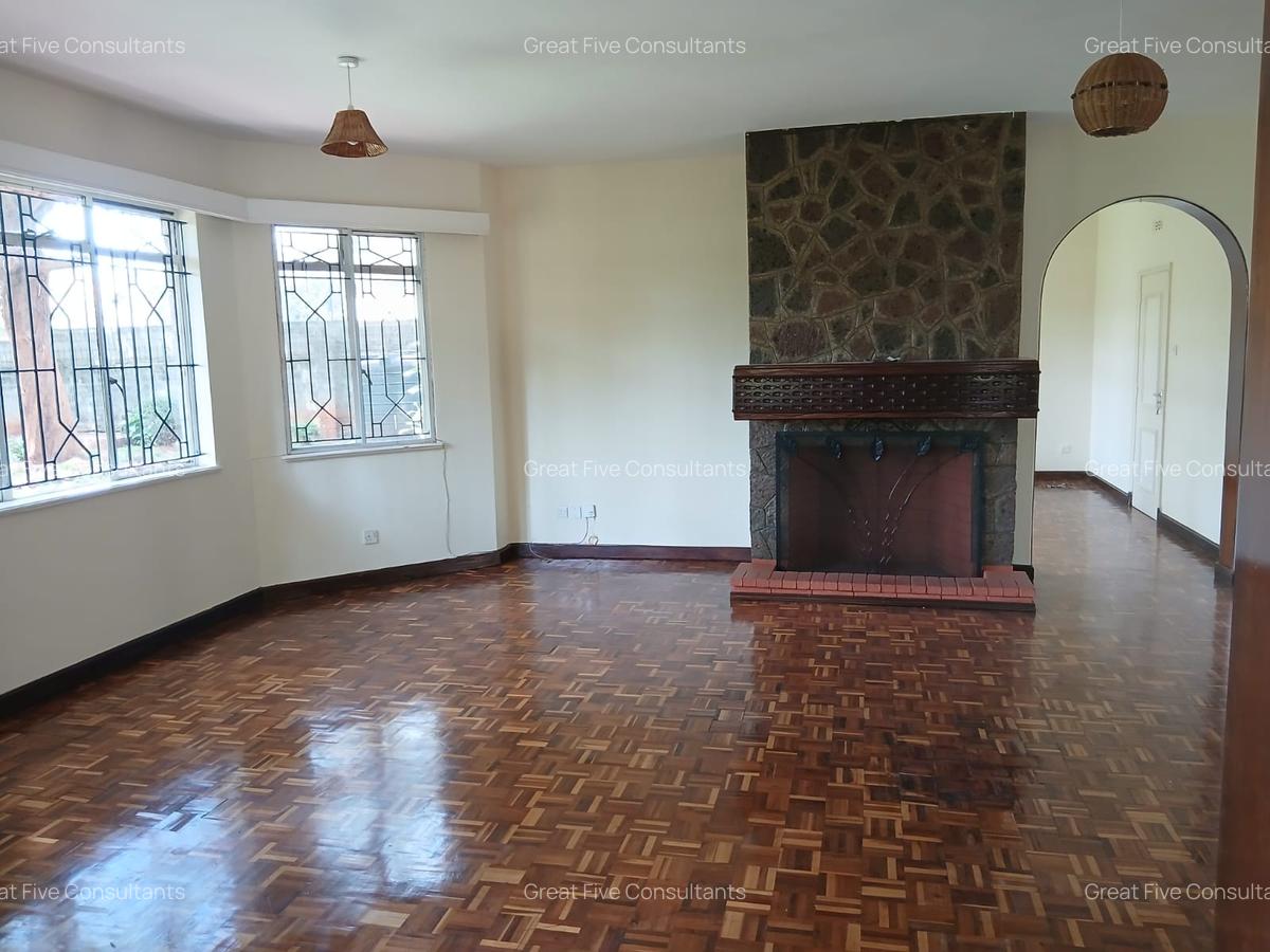 5 Bed Villa with En Suite in Gigiri - 4