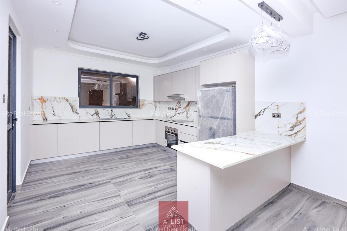 1 Bed Apartment with En Suite at Brookside - 7