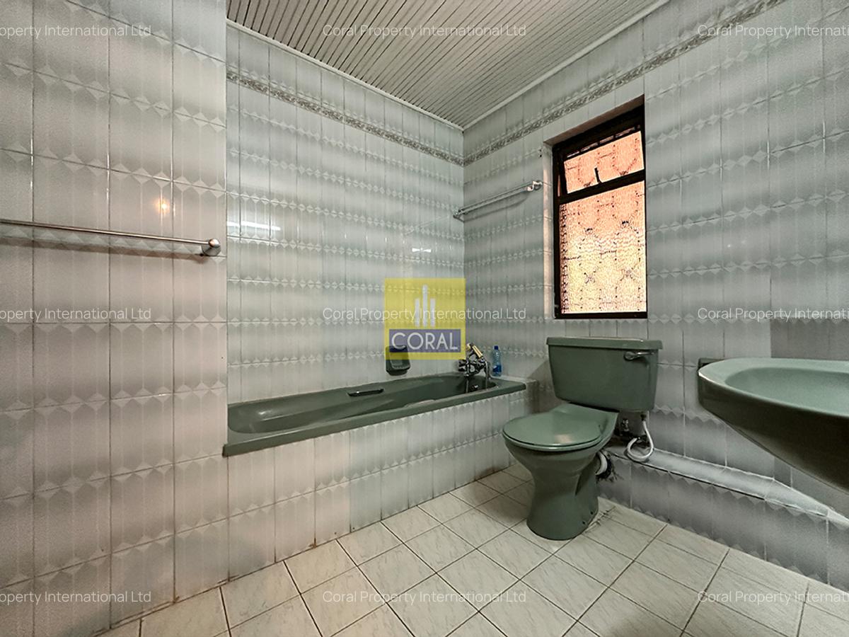 Commercial Property in Westlands Area - 14