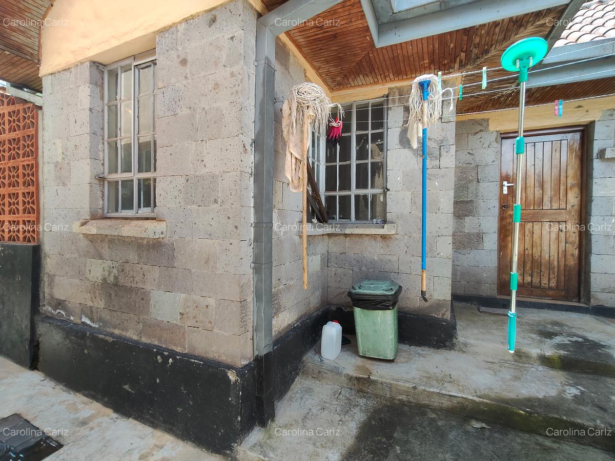 5 Bed Townhouse with En Suite at Spring Valley - 10