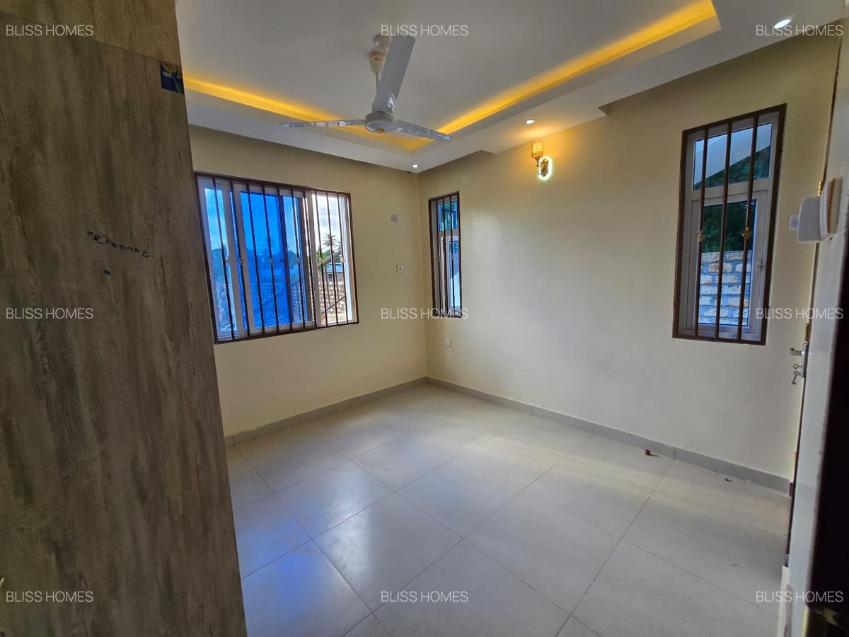 3 Bed House with En Suite at Tezo - 9