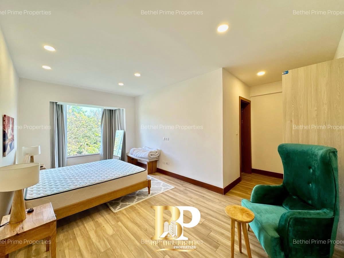 Furnished 2 Bed Apartment with En Suite in Parklands - 13
