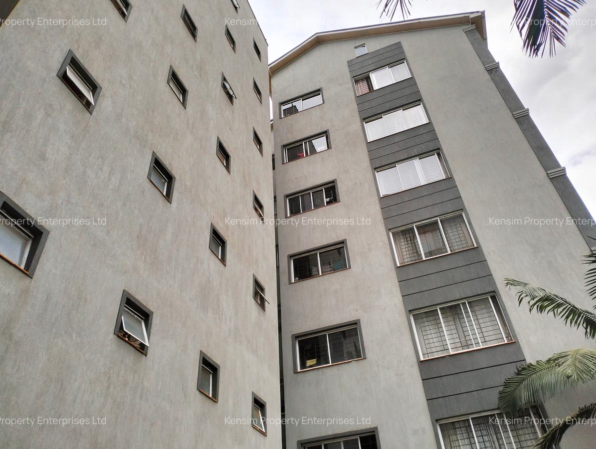 3 Bed Apartment with En Suite in Westlands Area - 2