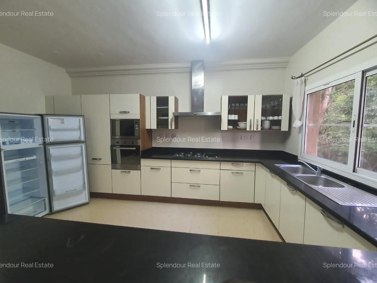 4 Bed Apartment with En Suite in Kileleshwa - 5