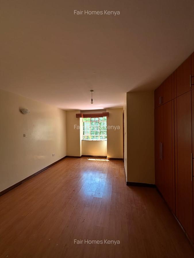 4 Bed Townhouse with En Suite at Chalbi Drive - 12