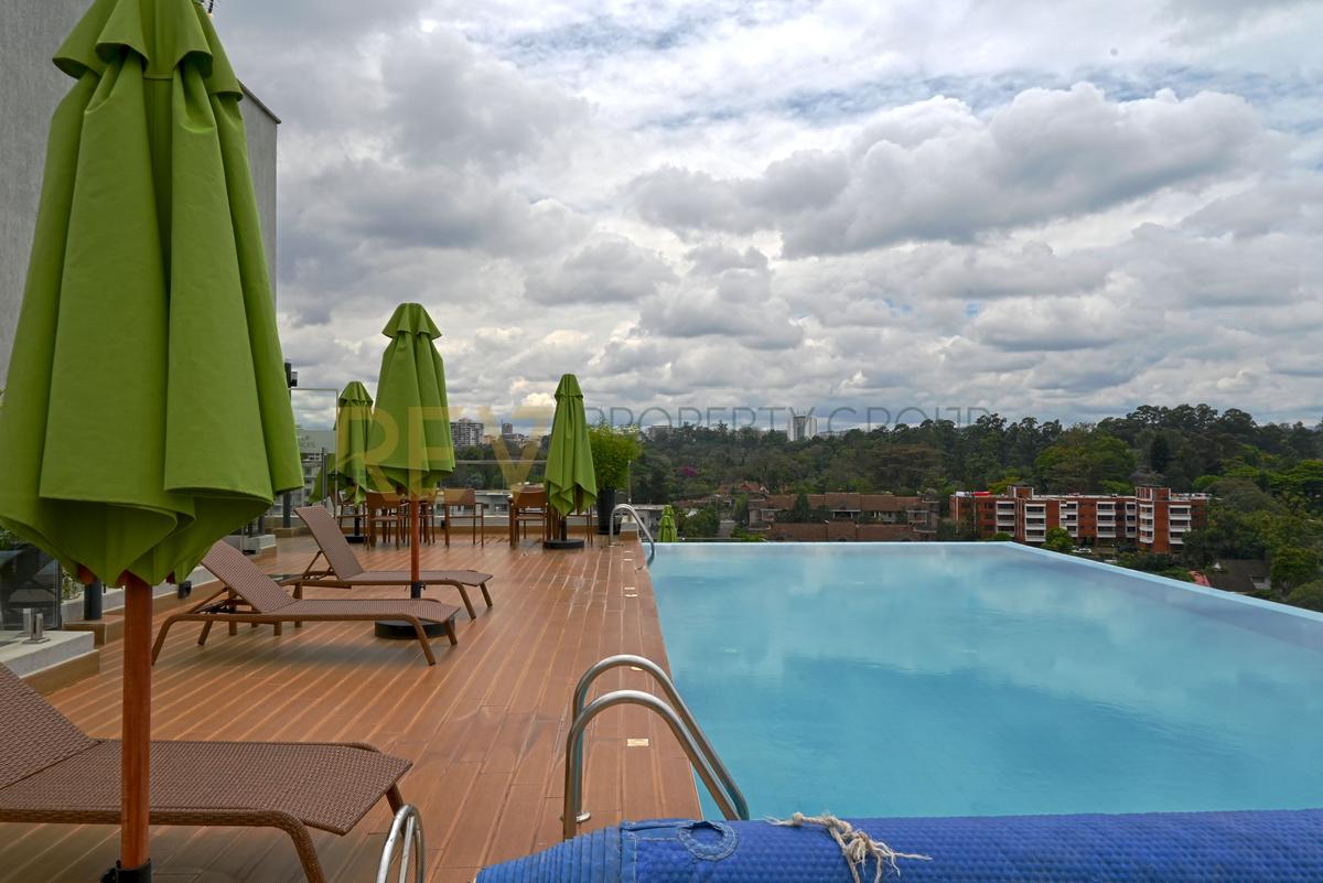 3 Bed Apartment with En Suite in Westlands Area - 16