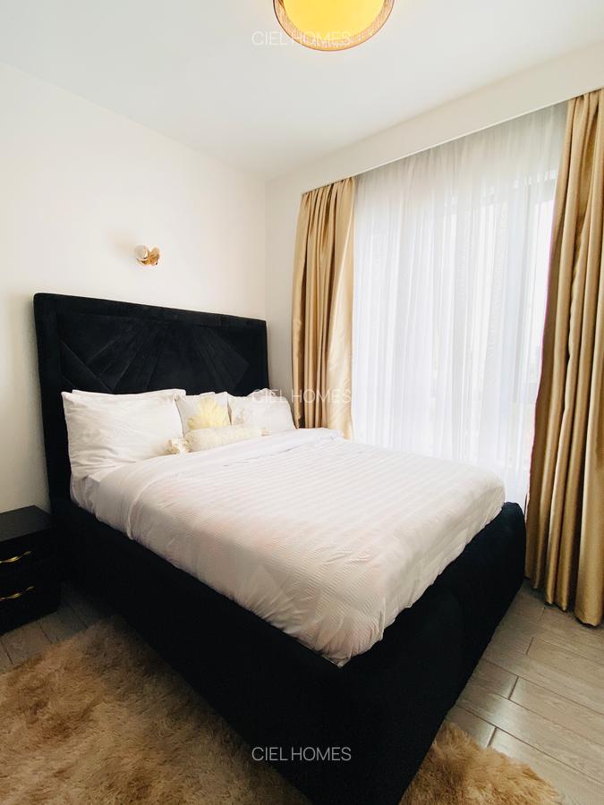 Furnished 2 Bed Apartment with En Suite at Wood Avenue - 13