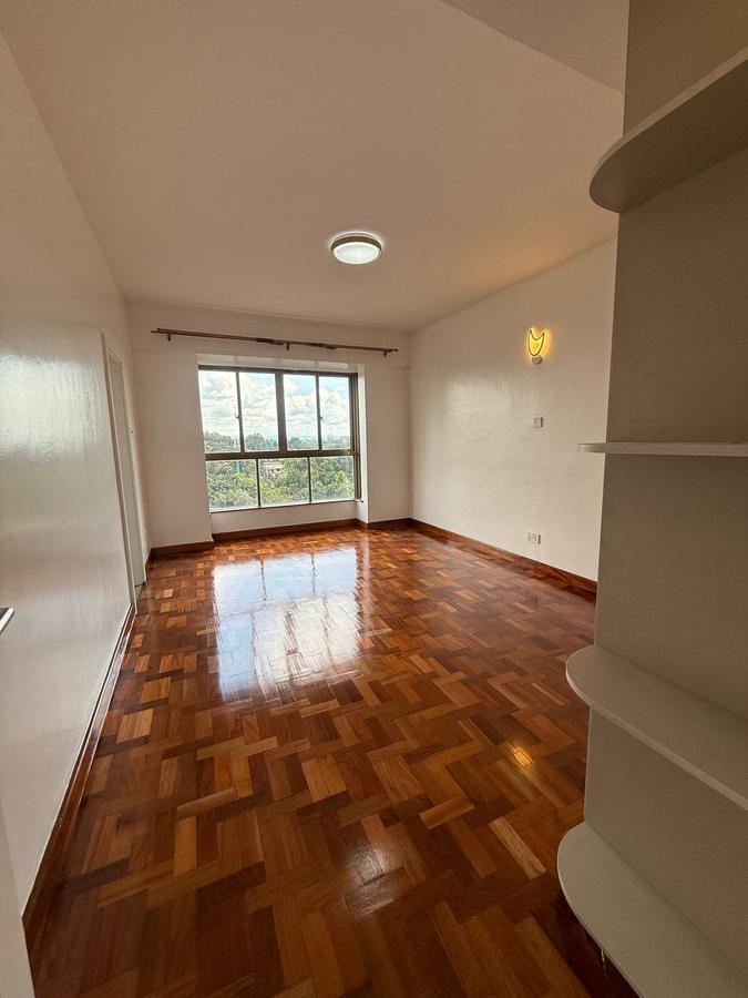 4 Bed Apartment with En Suite at Lavington - 7