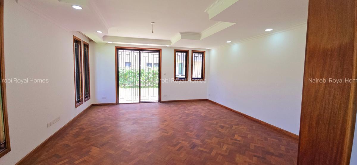 6 Bed Townhouse with En Suite at Off Mzima Springs - 12