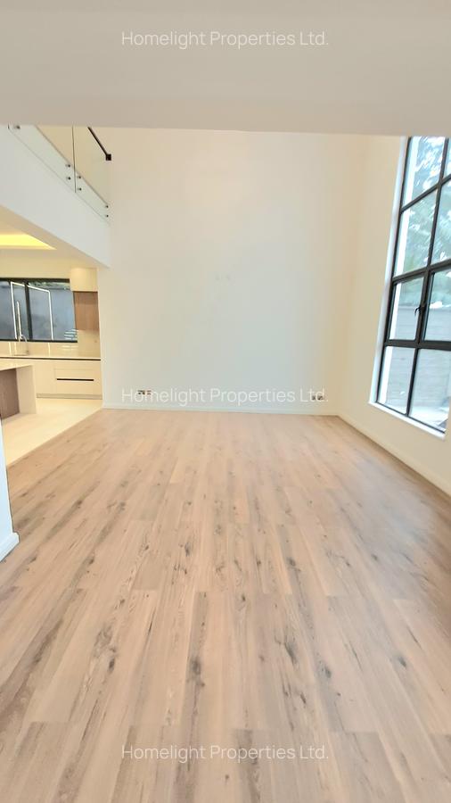 5 Bed Villa with En Suite at Lavington - 4