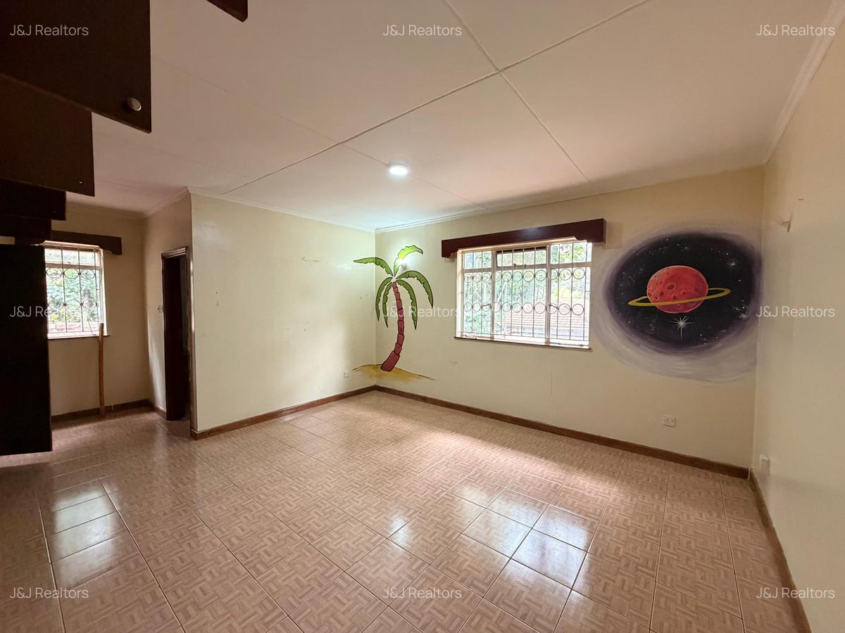 Commercial Property with Fibre Internet in Lavington - 6