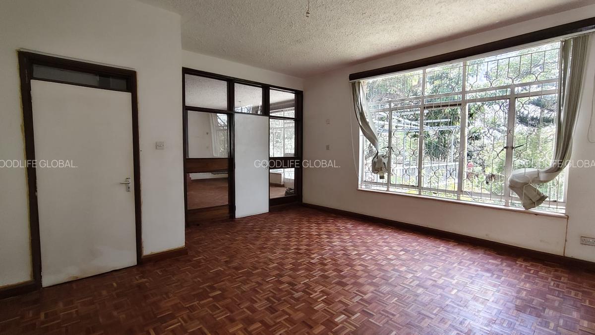 5 Bed House with En Suite at Gigiri - 8