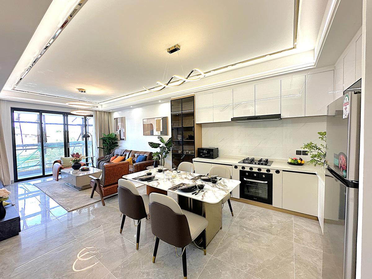 3 Bed Apartment with En Suite at Lavington - 1