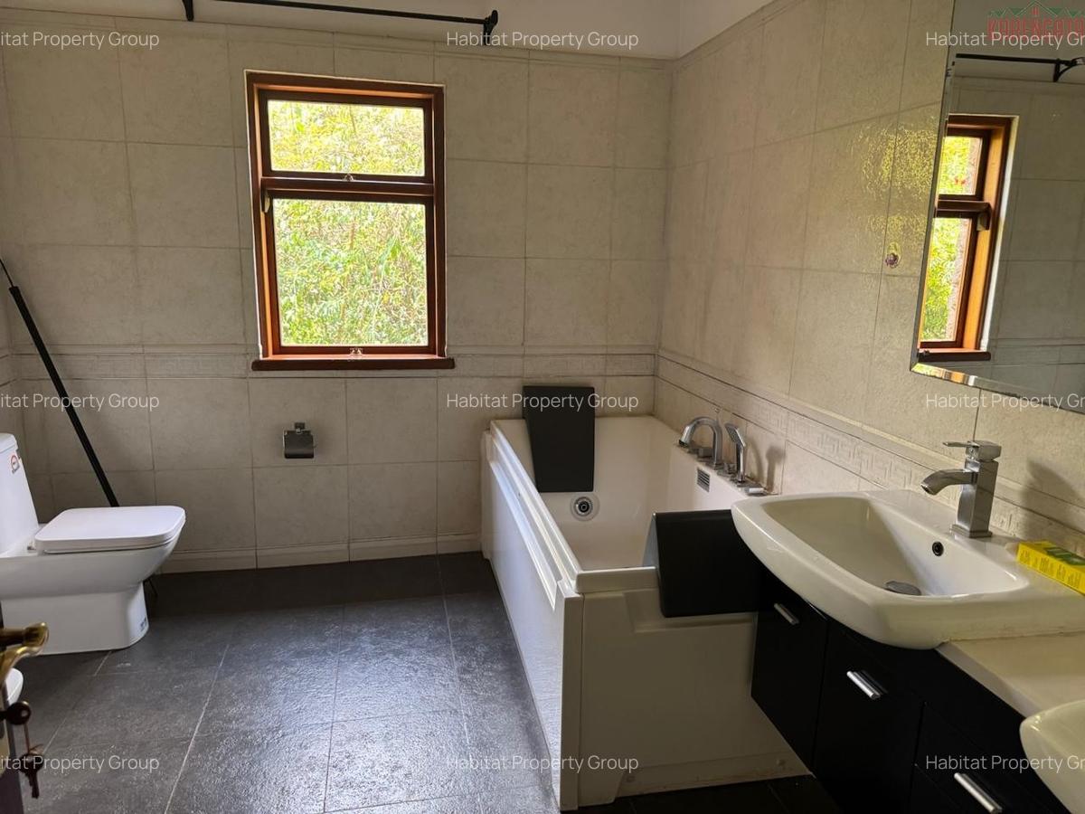 5 Bed House at Windy Ridge - 10