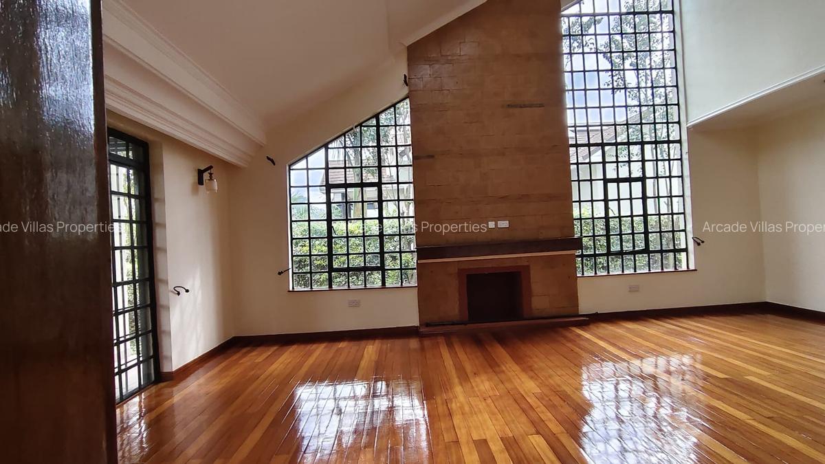 4 Bed Townhouse with En Suite in Kitisuru - 3