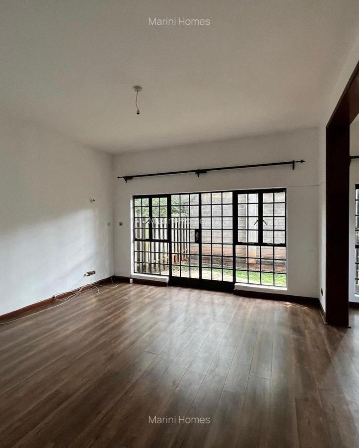 4 Bed House with En Suite in Riara Road - 2