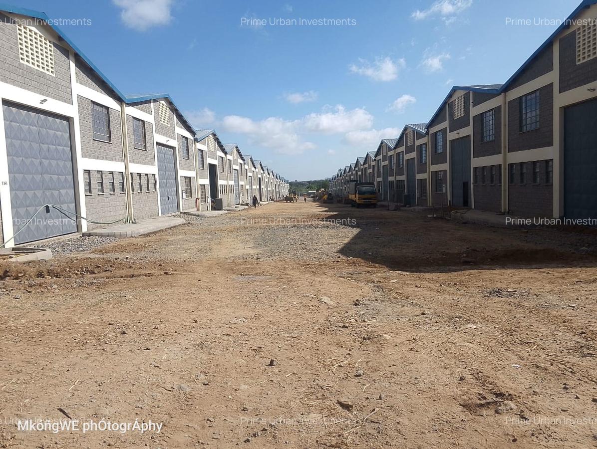 5,167 ft² Warehouse with Service Charge Included at Mombasa Road - 3