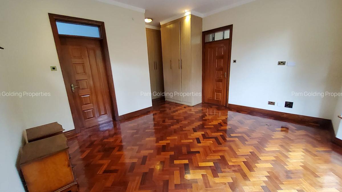 2 Bed House with En Suite in Kitisuru - 10