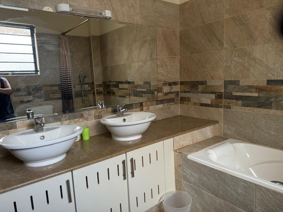 Furnished 3 Bed Apartment with En Suite in Westlands Area - 18