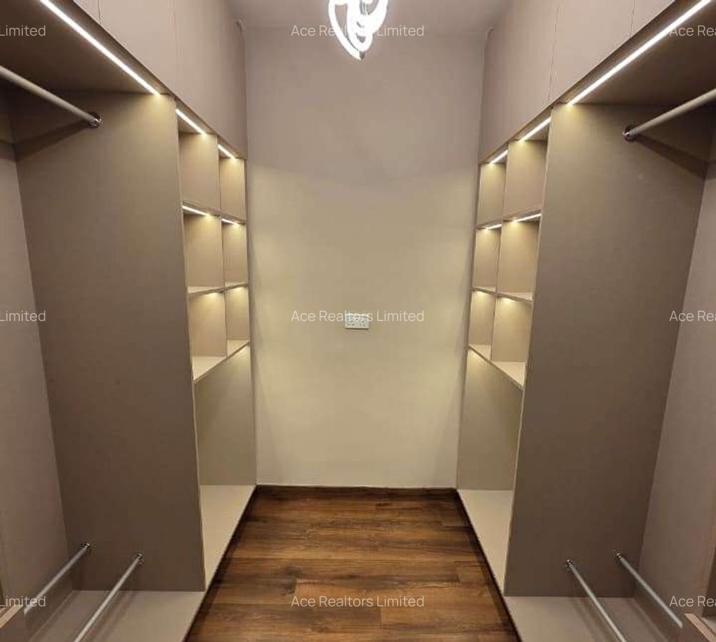 4 Bed Townhouse with En Suite at Langata Duplex - 10