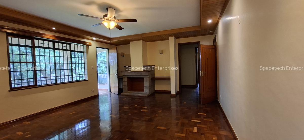 5 Bed House with En Suite in Nyari - 16