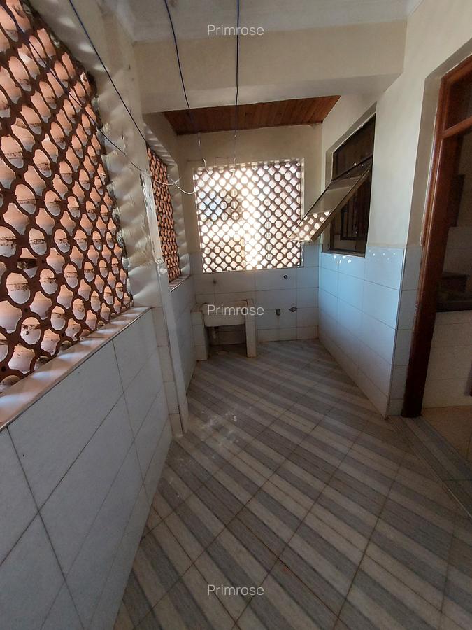 3 Bed Apartment with En Suite in Loresho - 9