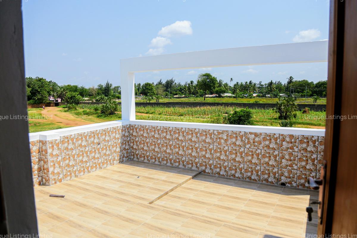 3 Bed House with En Suite in Mtwapa - 12