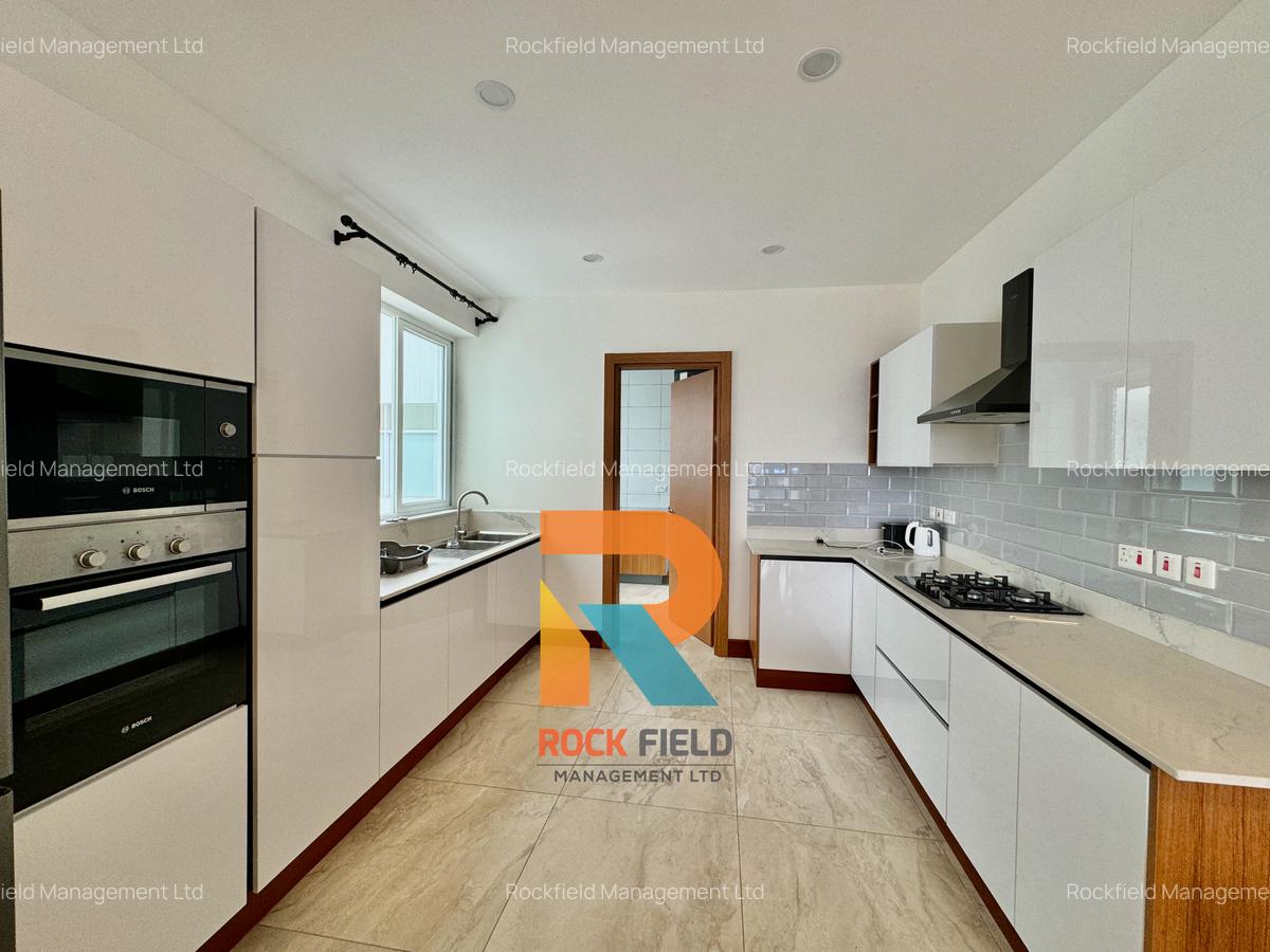 Furnished 2 Bed Apartment with En Suite in Parklands - 7