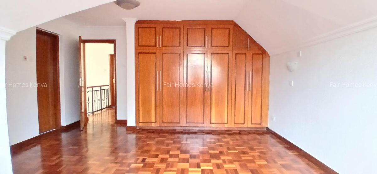 5 Bed Townhouse with En Suite at Kaputei Gardens - 4
