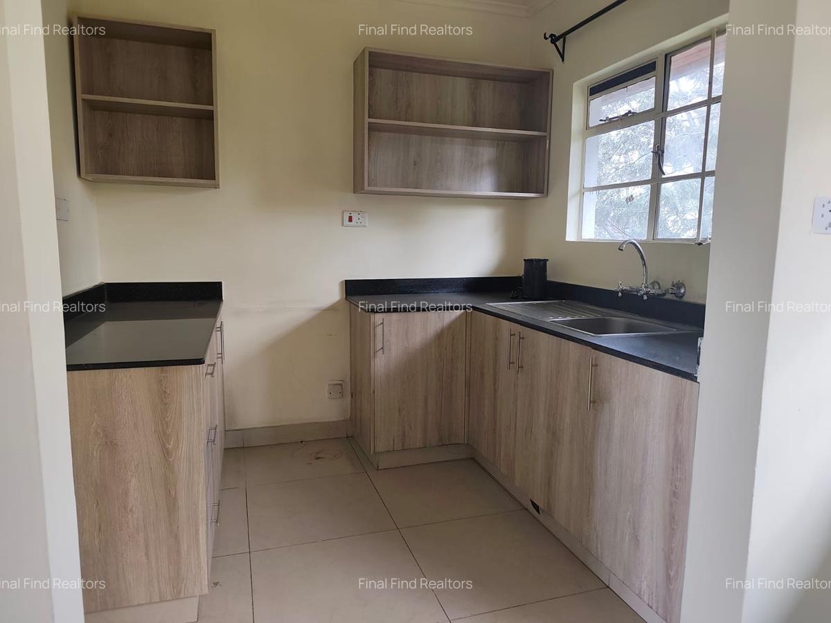 2 Bed Apartment with En Suite in Parklands - 8