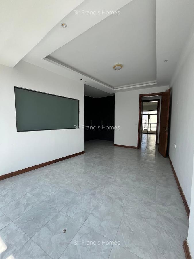 Serviced 2 Bed Apartment with En Suite in Kilimani - 8