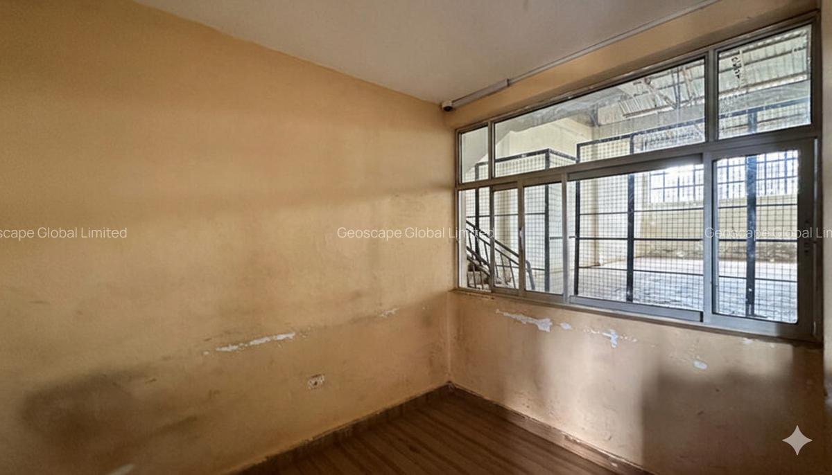 3,450 ft² Warehouse with Parking in Waiyaki Way - 2