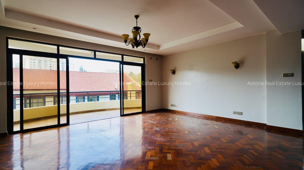 4 Bed Apartment with En Suite at 2026-535 - 15