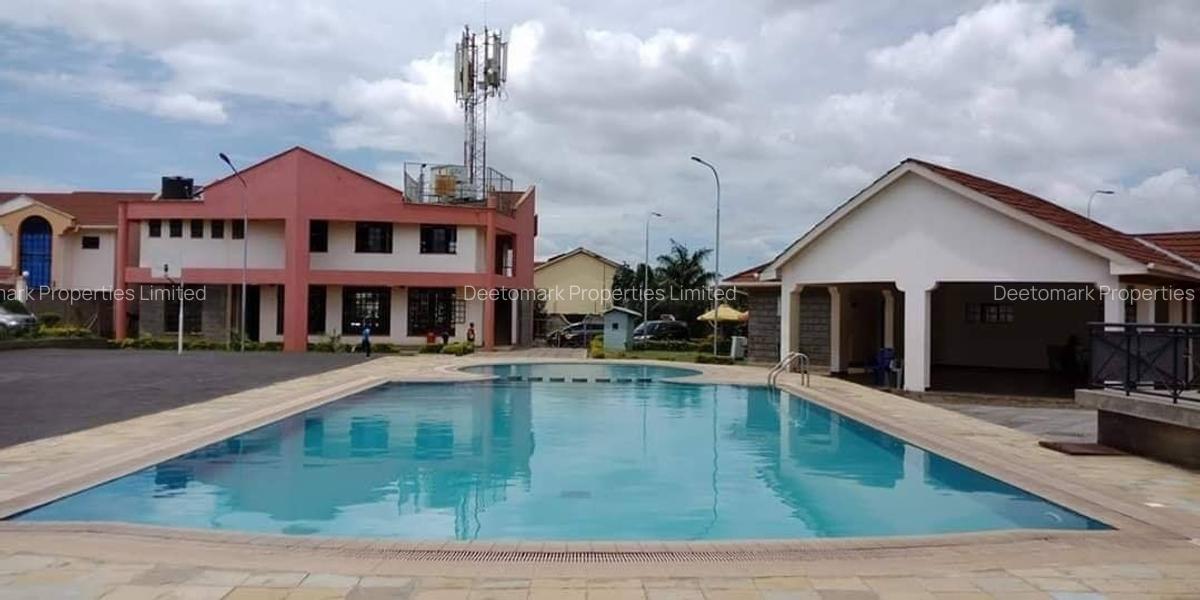 4 Bed Townhouse with En Suite at Langata - 2