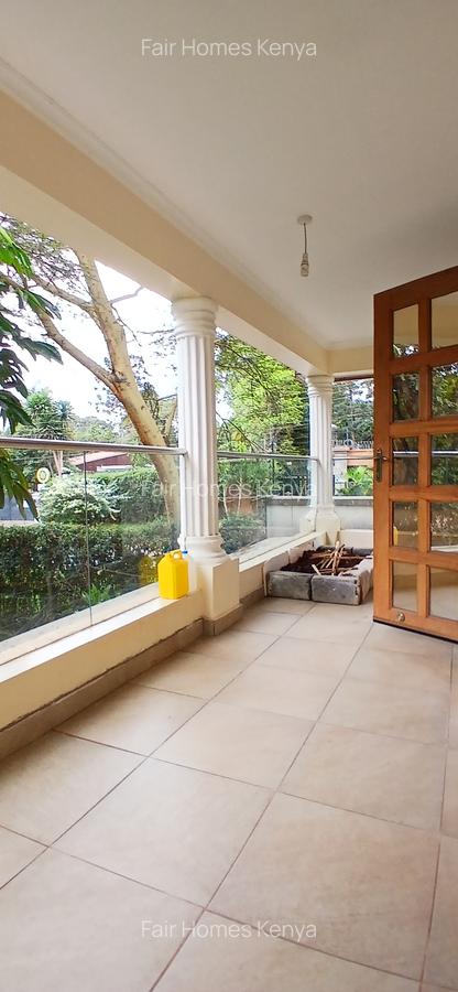 4 Bed Townhouse with En Suite at Lavington Green - 18