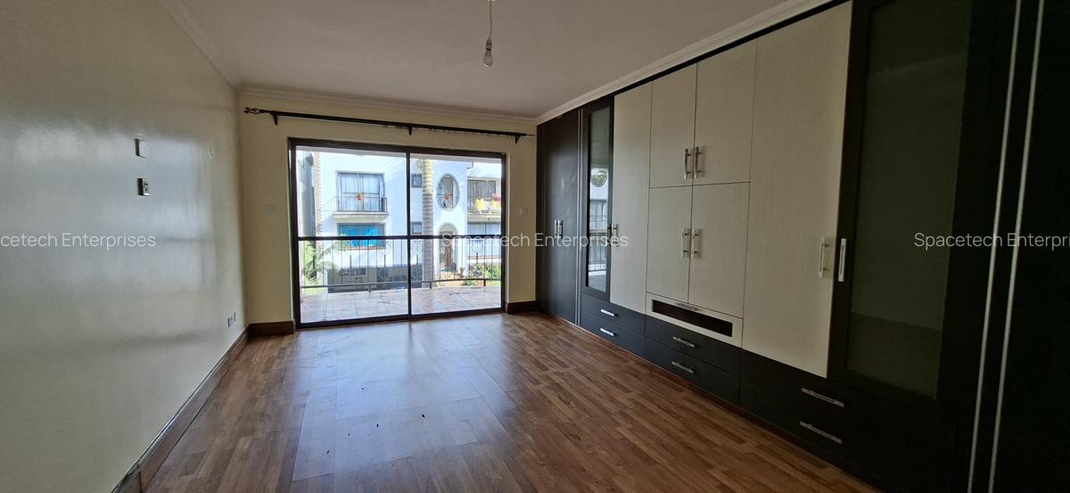 5 Bed Townhouse with En Suite in Westlands Area - 20