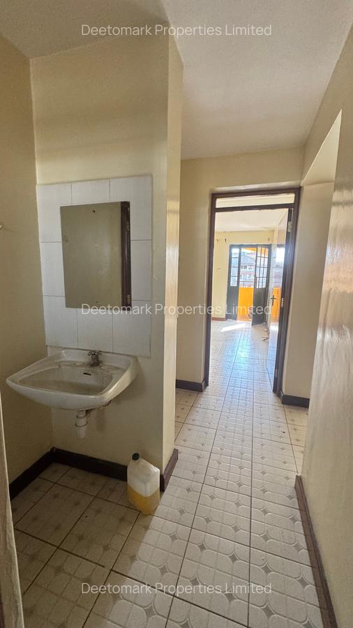 2 Bed Apartment with Borehole at Langata - 15
