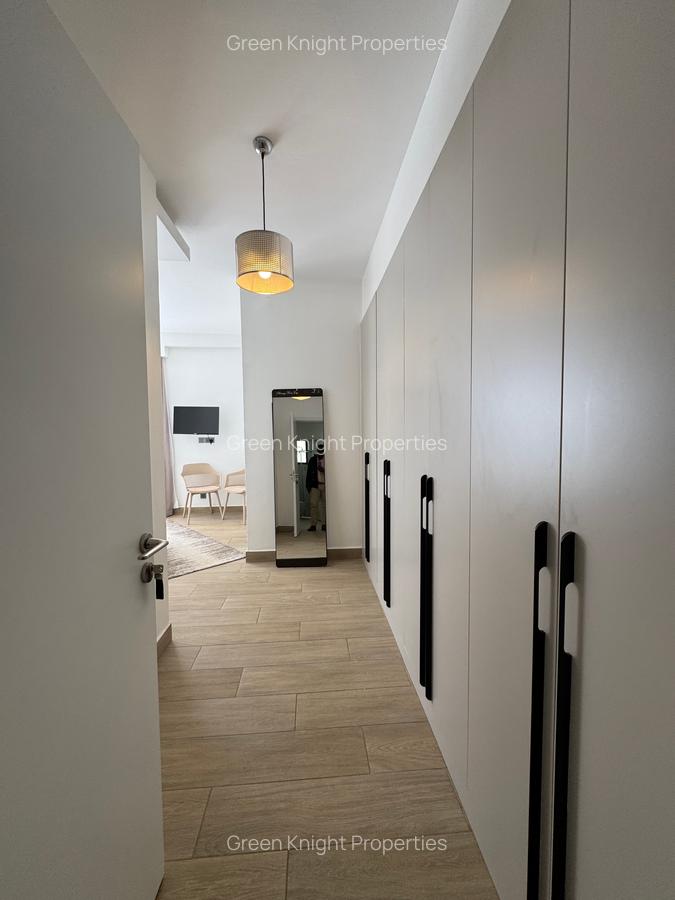 Serviced 3 Bed Apartment with En Suite in Riverside - 12