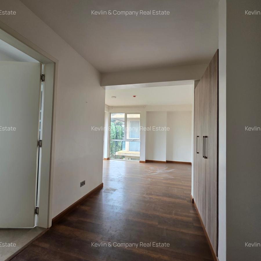 4 Bed Townhouse with En Suite in Lavington - 13