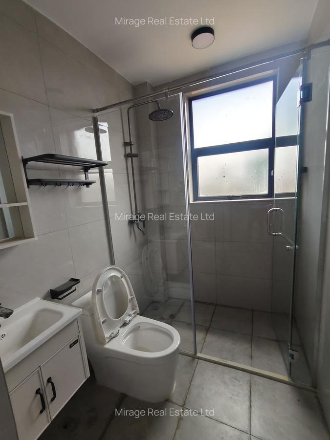 2 Bed Apartment with Swimming Pool in Kilimani - 11