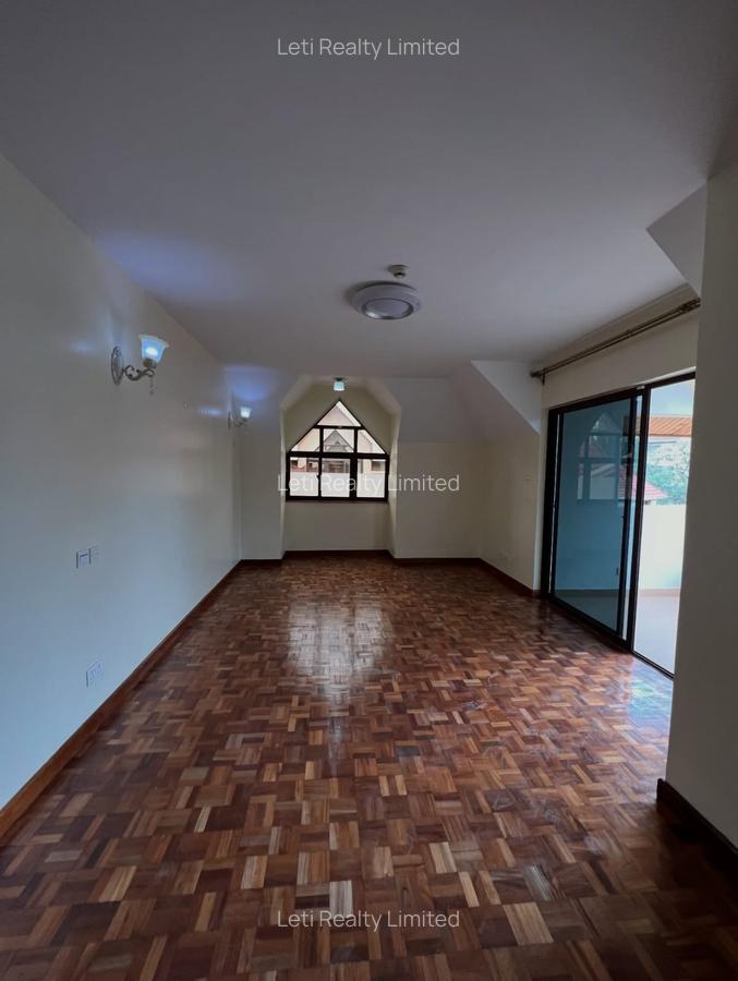 4 Bed Townhouse with En Suite in Kileleshwa - 16
