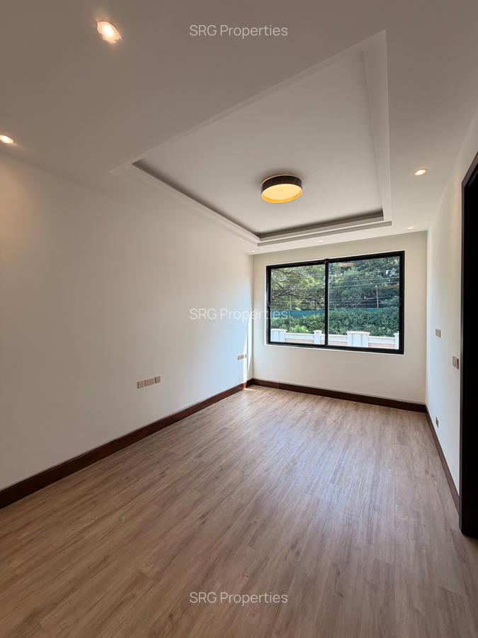 5 Bed Townhouse with En Suite in Kitisuru - 6