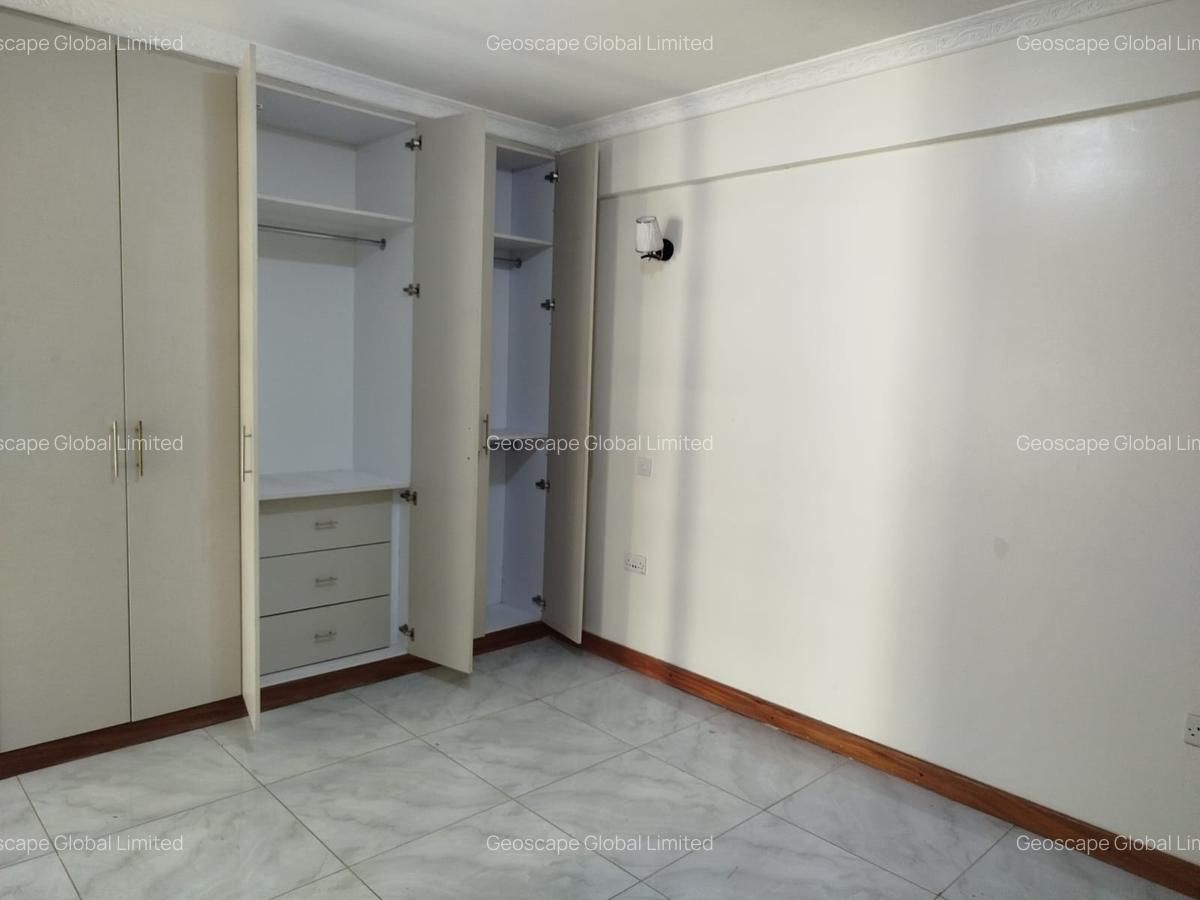 2 Bed Apartment with En Suite in Westlands Area - 5