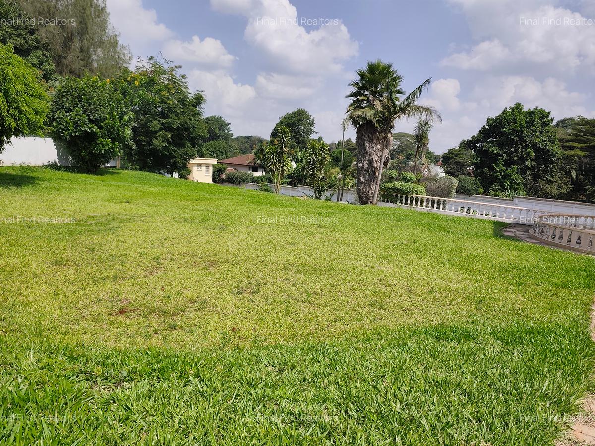 5 Bed House with En Suite in Loresho - 4
