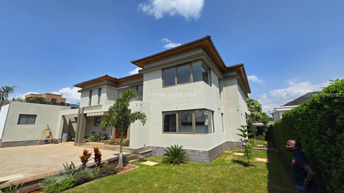 5 Bed House with En Suite in Kiambu Road - 4